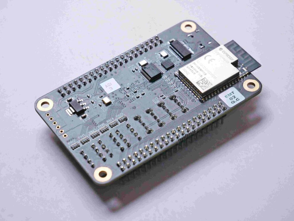  ESP32 Microcontroller